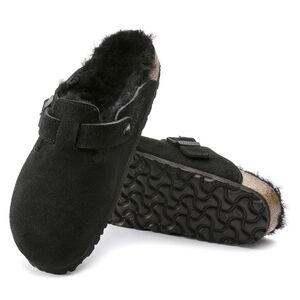 New With Box Women's Boston Shearling Black Birkenstock Clog (Narrow)